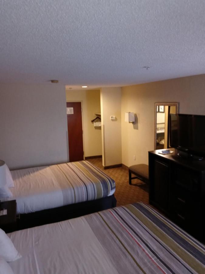 Spark By Hilton Spring Lake Fayetteville Bagian luar foto