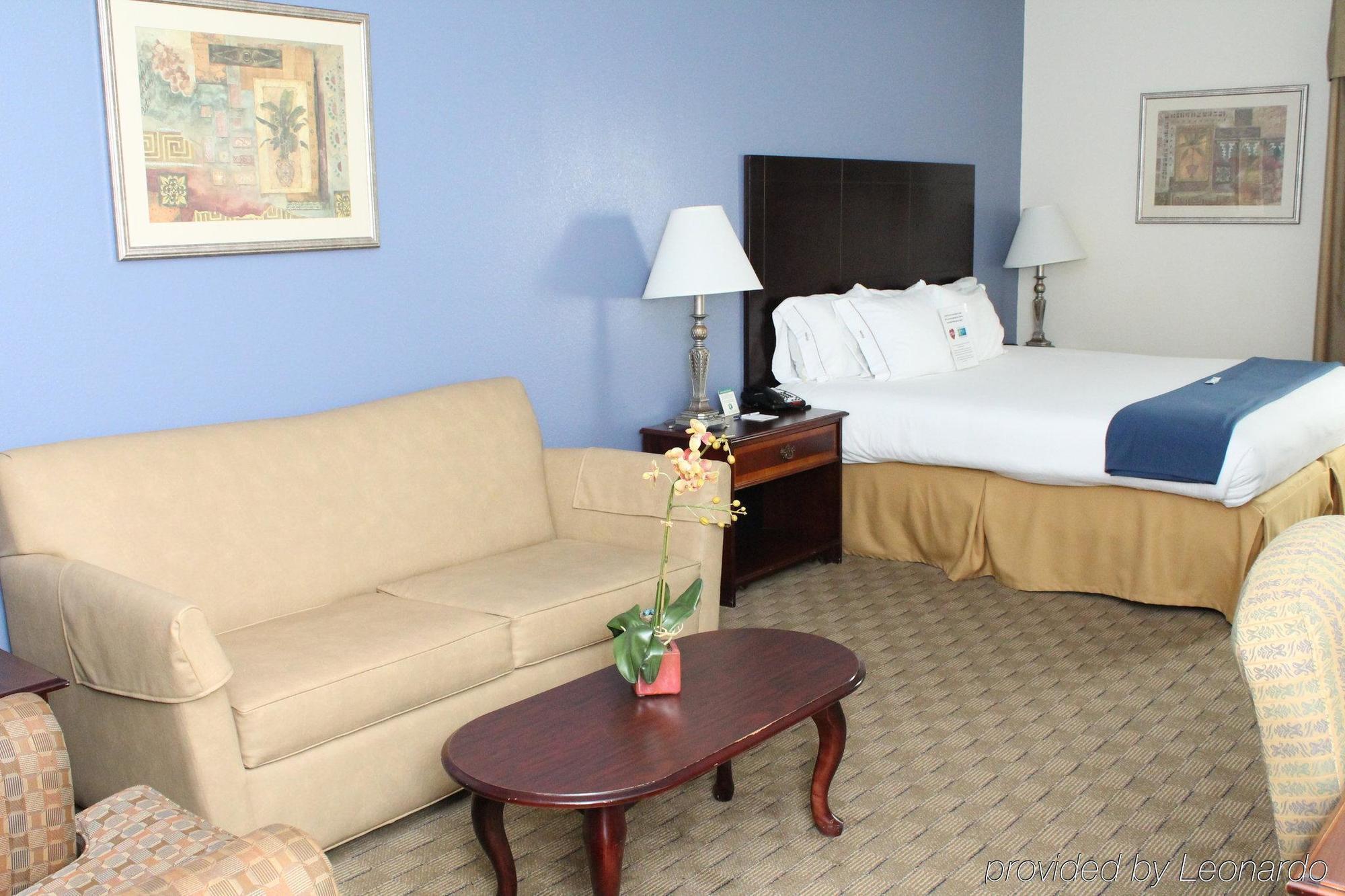 Spark By Hilton Spring Lake Fayetteville Bagian luar foto